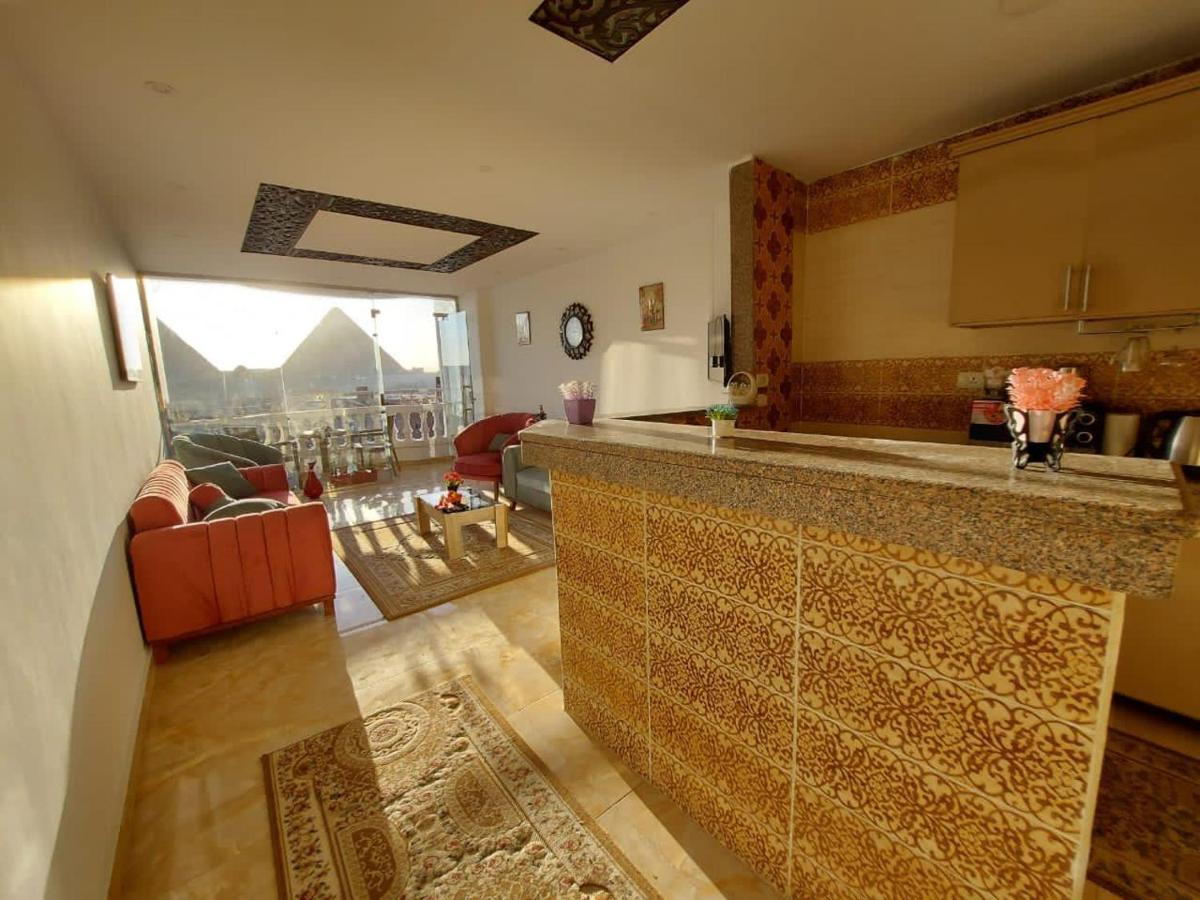 Full Pyramids View Apartment With Balcony For 8 P Kafret el-Gabal Zewnętrze zdjęcie