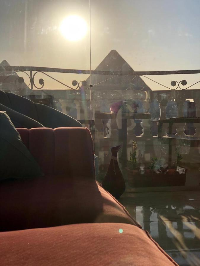 Full Pyramids View Apartment With Balcony For 8 P Kafret el-Gabal Zewnętrze zdjęcie