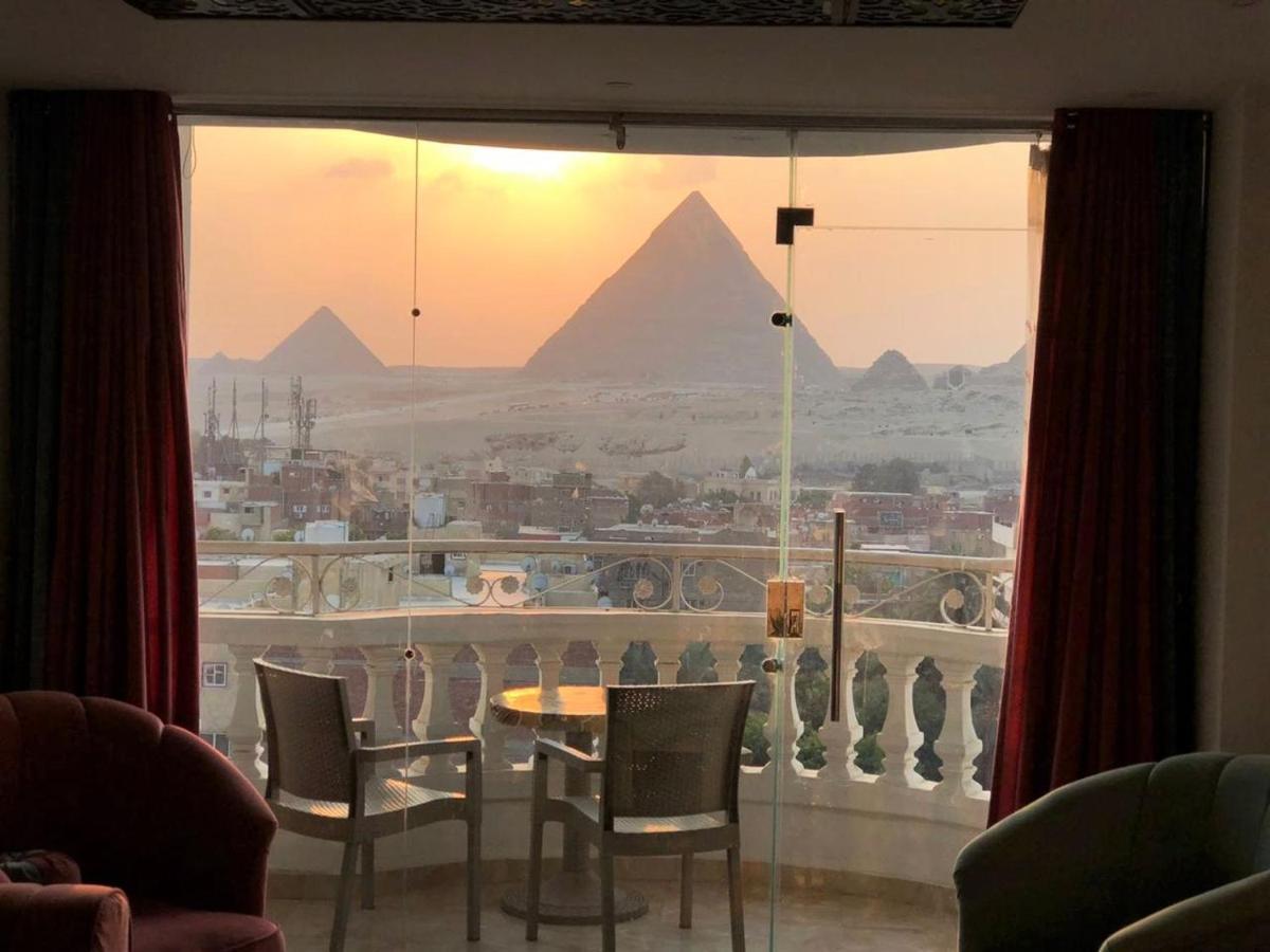 Full Pyramids View Apartment With Balcony For 8 P Kafret el-Gabal Zewnętrze zdjęcie