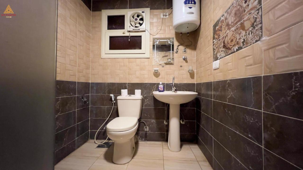 Full Pyramids View Apartment With Balcony For 8 P Kafret el-Gabal Zewnętrze zdjęcie