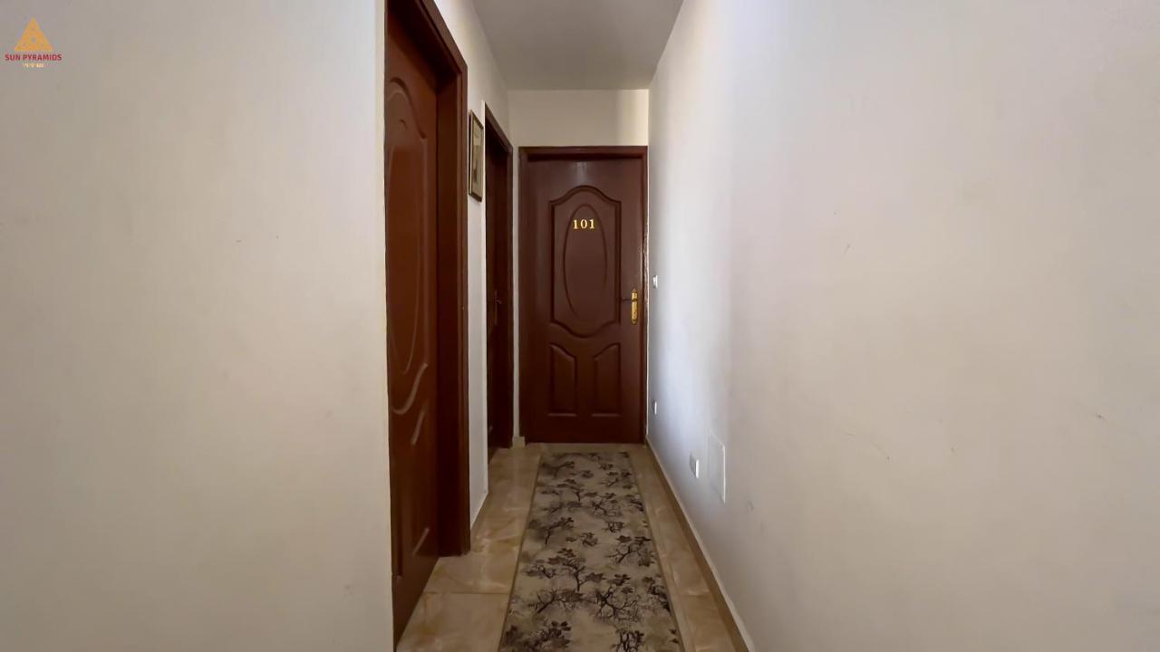 Full Pyramids View Apartment With Balcony For 8 P Kafret el-Gabal Zewnętrze zdjęcie
