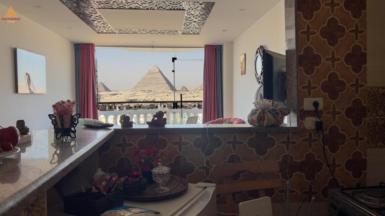 Full Pyramids View Apartment With Balcony For 8 P Kafret el-Gabal Zewnętrze zdjęcie