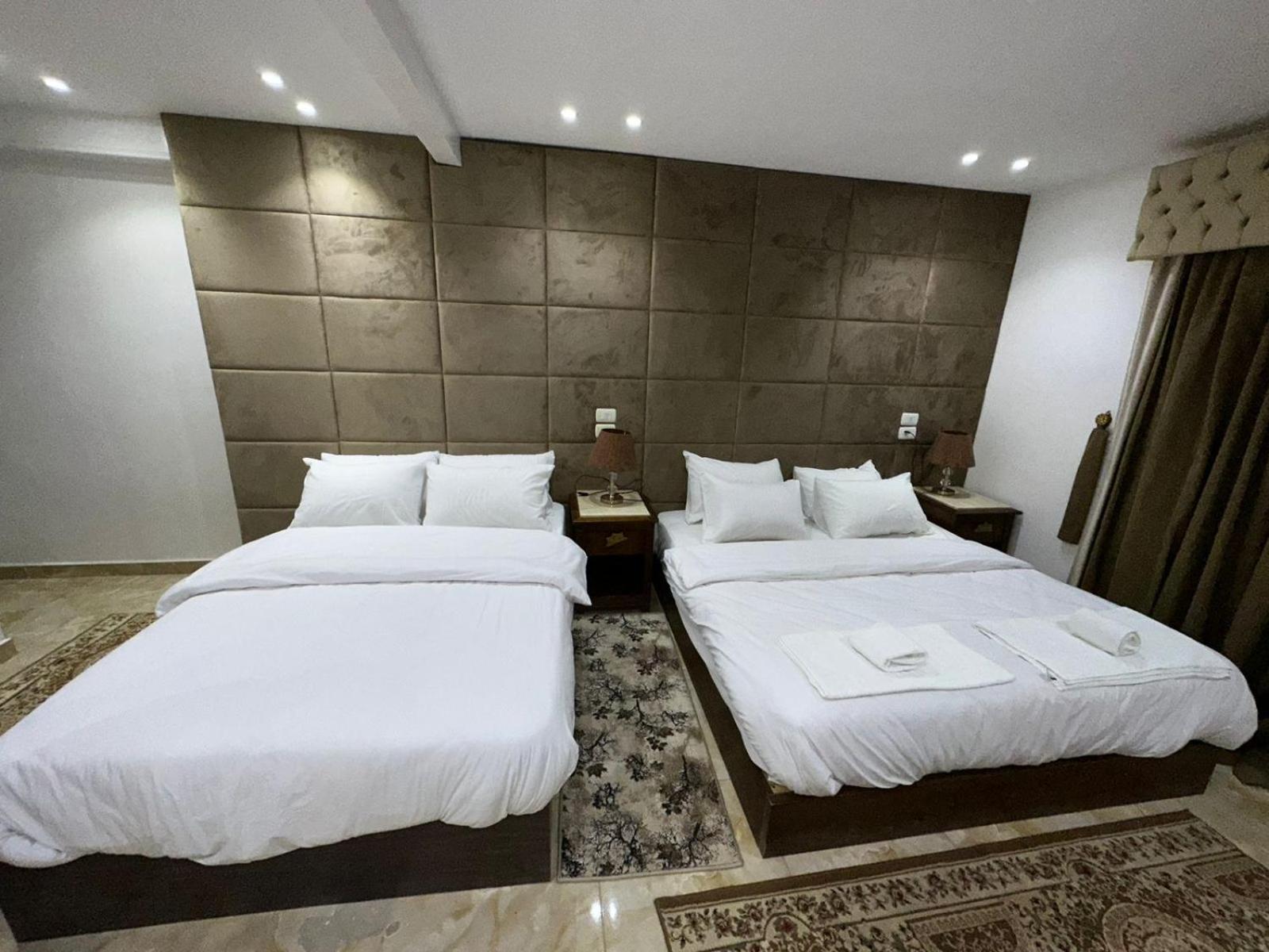 Full Pyramids View Apartment With Balcony For 8 P Kafret el-Gabal Zewnętrze zdjęcie